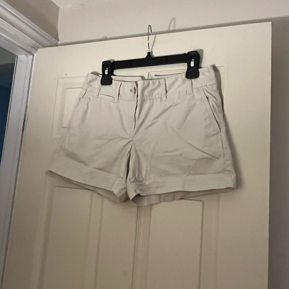 NWOT Women's LOFT Shorts 4